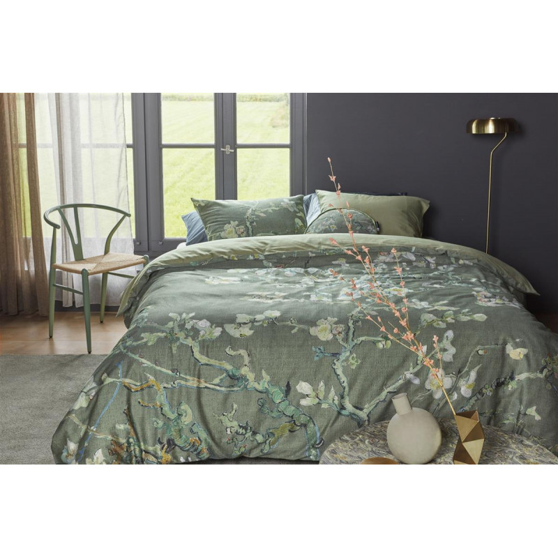 Blossoming Green Voodipesukomplekt