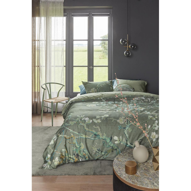 Blossoming Green Voodipesukomplekt