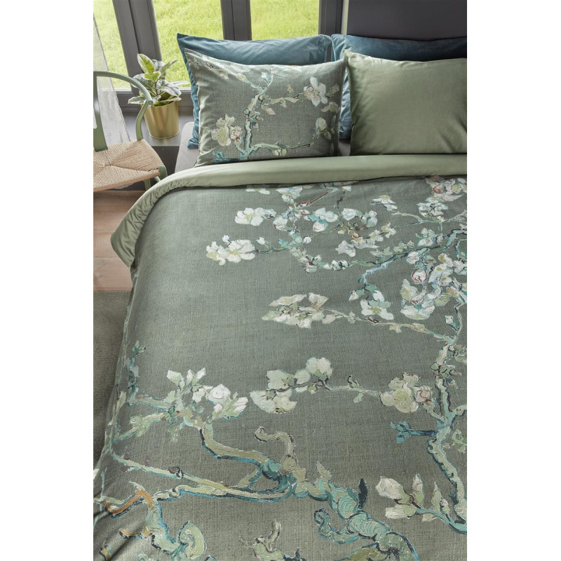 Blossoming Green Voodipesukomplekt