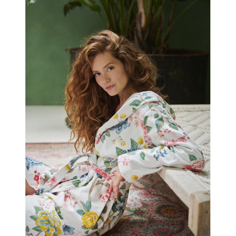 Hommikumantel Good Evening White