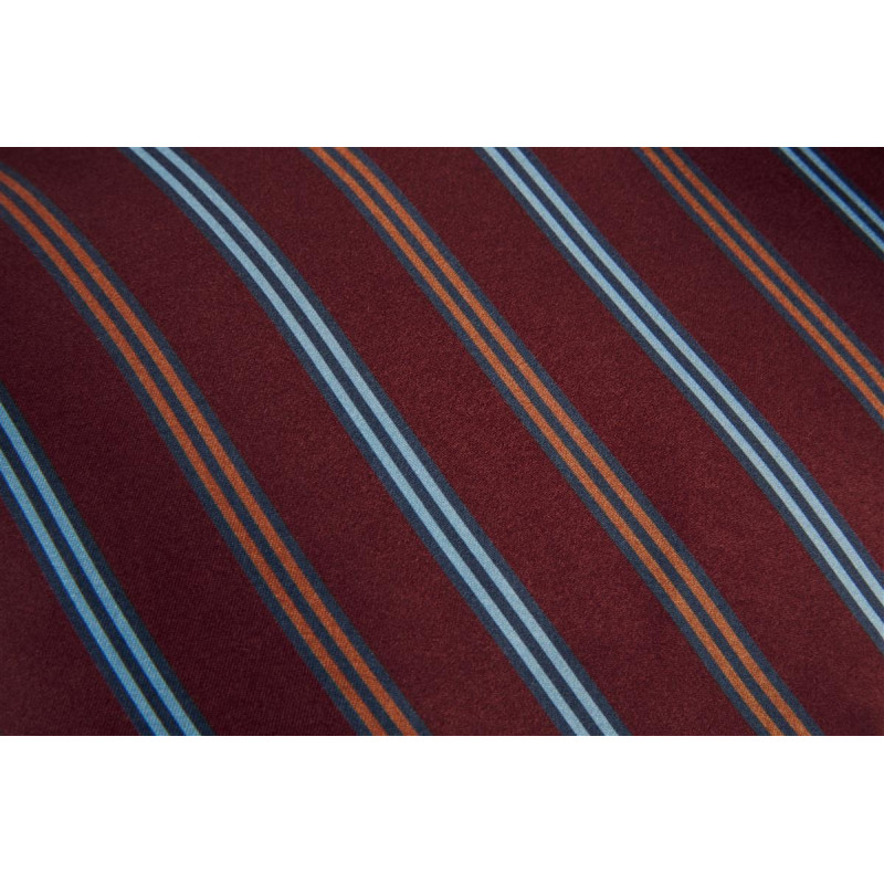 Dekoratiivne padi Meja Red