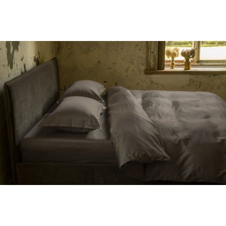 Kummiga voodilina ELEGANTE DAMAR interneti teel