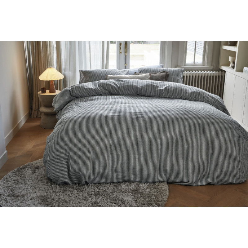 Voodipesukomplekt Ivan Black