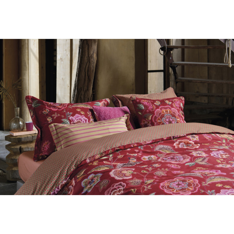 Voodipesukomplekt Matata Red