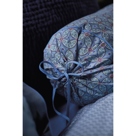 Dekoratiivne padi Bustani Roll Cushion - Blue hind