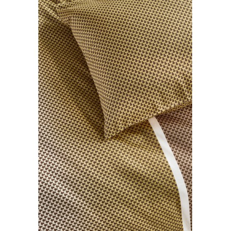 Satiinist voodipesukomplekt Elvi Gold
