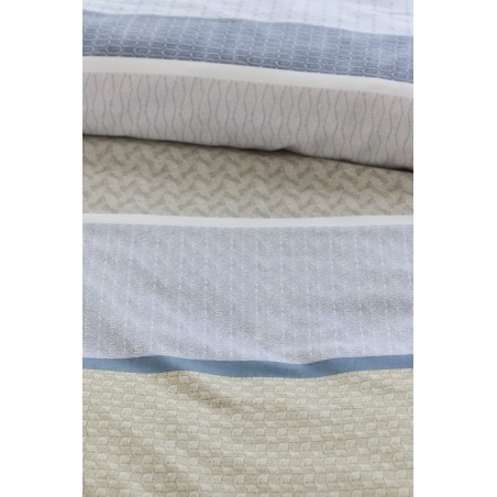 Satiinist voodipesukomplekt Hilde Blue